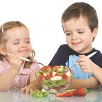 Nutrición, Buenos hábitos alimenticios para pequeños y adolescentes