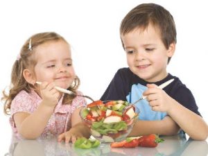 Nutrición, Buenos hábitos alimenticios para pequeños y adolescentes